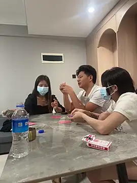 zhuendong000001 online show from 18, 3, 2026