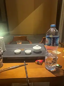 zhuendong000001 online show from 12, 4, 2026
