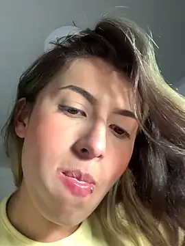 Candy Lennon online show from 25, 2, 2026