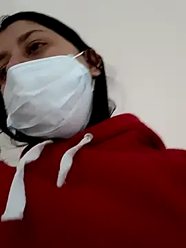 LunaDamasco online show from 14, 4, 2026