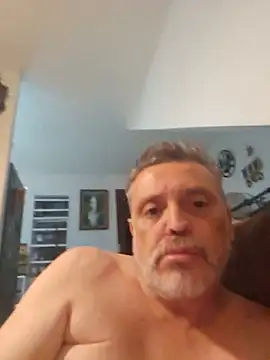 Snapshot of PilotingMuchness chatting on 4, 7, 2026 PilotingMuchness online show from 4, 7, 2026