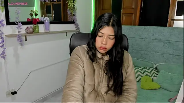 Aysha winxs online show from 12, 3, 2026