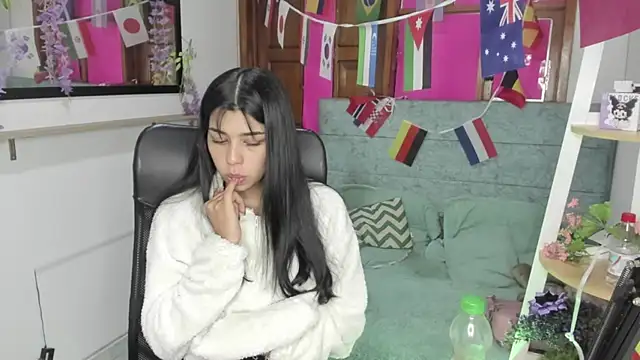 Snapshot of Aysha_winxs chatting on 7, 7, 2026 Aysha winxs online show from 7, 7, 2026
