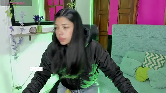 Aysha winxs online show from 14, 4, 2026