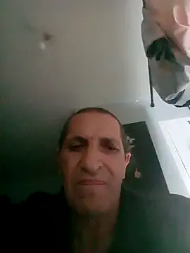 Snapshot of Massinissa75 chatting on 2, 6, 2026 Massinissa75 online show from 2, 6, 2026