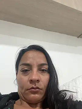 yesica2507 online show from 28, 4, 2026