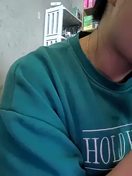 MayEva ly online show from 6, 3, 2026