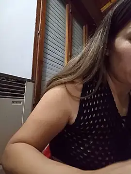 CamiliLuna online show from 11, 6, 2026