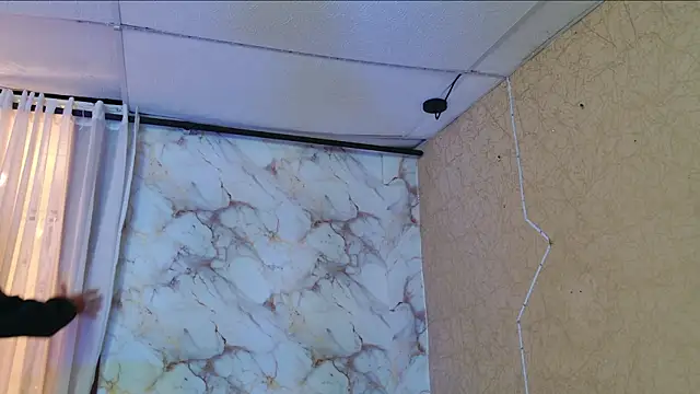 QueenSallyDesire online show from 21, 4, 2026