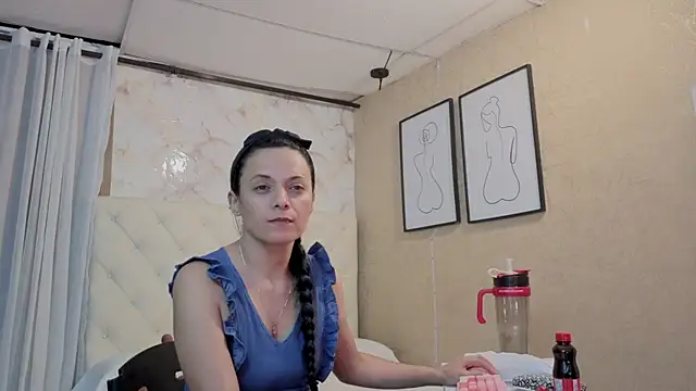 QueenSallyDesire online show from 21, 5, 2026
