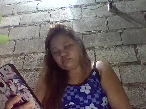 Snapshot of sweetlyn31 chatting on 1, 8, 2026 sweetlyn31 online show from 1, 8, 2026