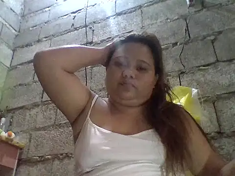 Snapshot of sweetlyn31 chatting on 1, 8, 2026 sweetlyn31 online show from 1, 8, 2026
