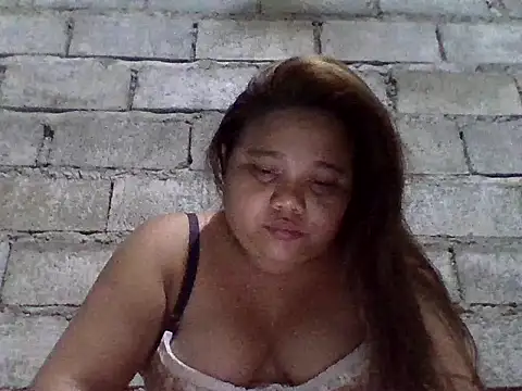 Snapshot of sweetlyn31 chatting on 24, 6, 2026 sweetlyn31 online show from 24, 6, 2026