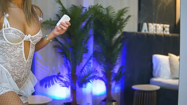 NikiPearl online show from 13, 3, 2026