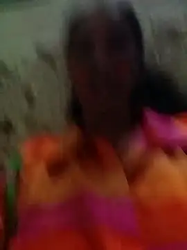 Snapshot of Vandana122 chatting on 7, 5, 2026 Vandana122 online show from 7, 5, 2026