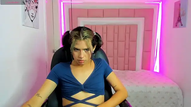 Samanthhaah online show from 8, 3, 2026