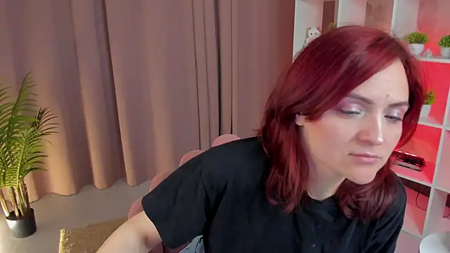 taticamomile online show from 23, 4, 2026