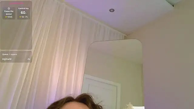 Snapshot of chatting on 28, 7, 2026 online show from 28, 7, 2026
