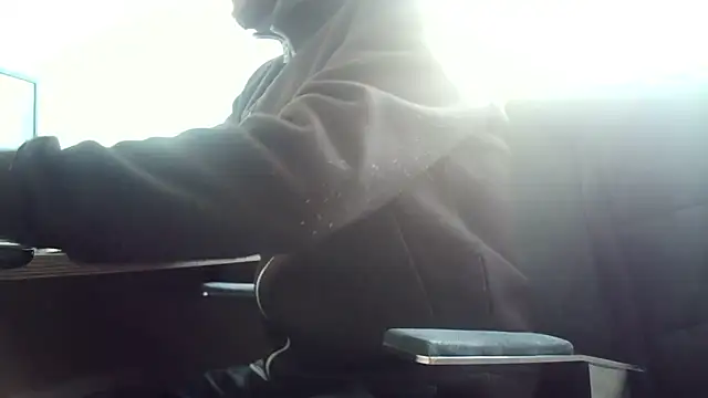 truble78 online show from 25, 2, 2026