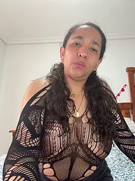 CrystalIvy online show from 1, 5, 2026