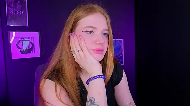 Snapshot of RinKittyy chatting on 17, 5, 2026 RinKittyy online show from 17, 5, 2026
