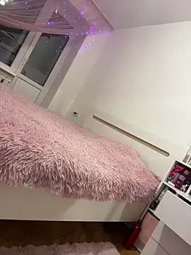 Faiiry  online show from 7, 3, 2026