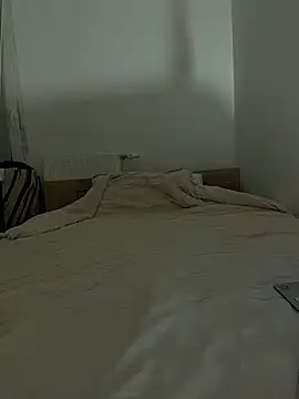  MillaCruz online show from 2, 4, 2026