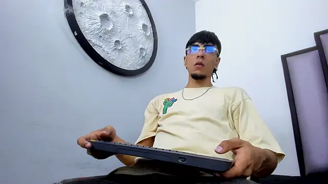 Endrick-23 online show from 12, 4, 2026