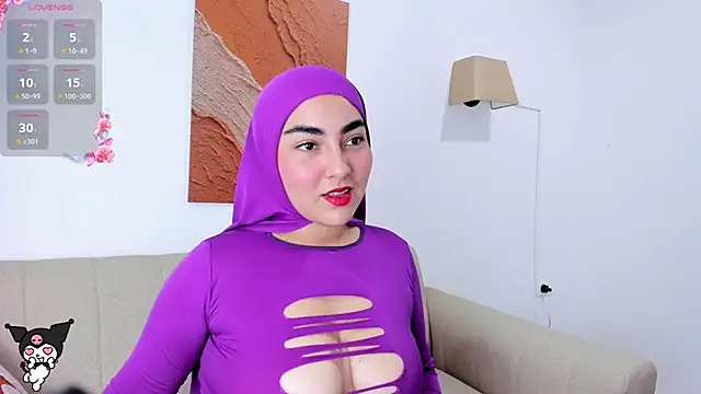 Snapshot of Malika_Noor chatting on 30, 5, 2026 Malika Noor online show from 30, 5, 2026