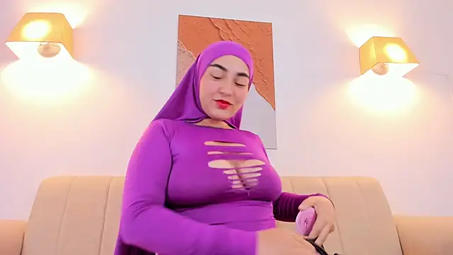 Malika Noor online show from 20, 4, 2026