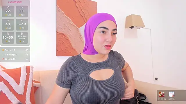 Snapshot of Malika_Noor chatting on 25, 5, 2026 Malika Noor online show from 25, 5, 2026