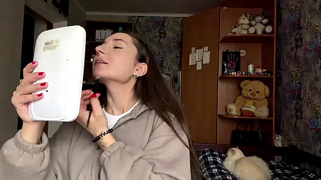 poly princess online show from 3, 4, 2026