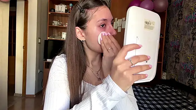 poly princess online show from 9, 3, 2026