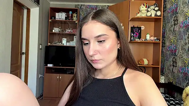 poly princess online show from 23, 4, 2026