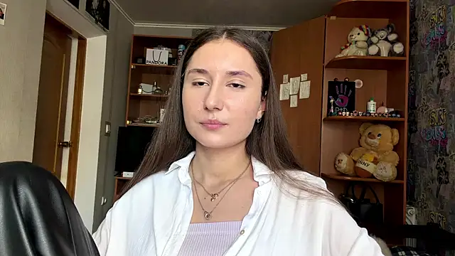 poly princess online show from 13, 4, 2026