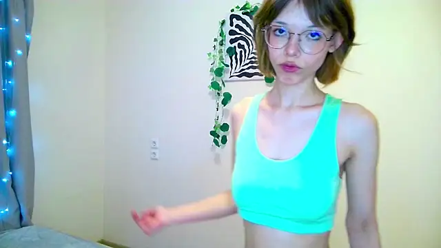 Kate Mooss online show from 7, 3, 2026