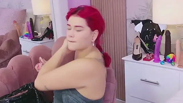 CherryTayloor online show from 19, 4, 2026