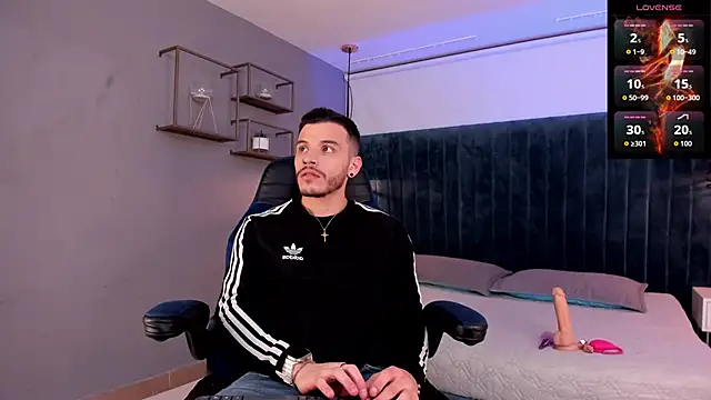 liam es online show from 15, 3, 2026