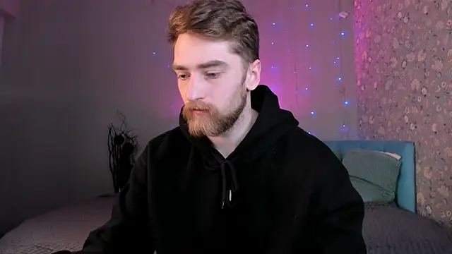 Dexter Raze online show from 5, 3, 2026