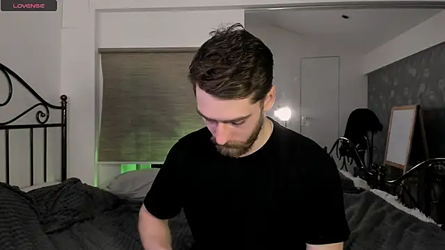 Dexter Raze online show from 13, 3, 2026