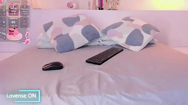 mia mendoza  online show from 8, 4, 2026