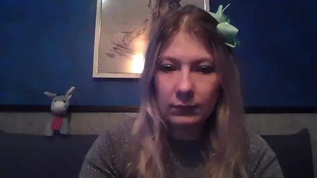 Foxy Bright online show from 8, 3, 2026