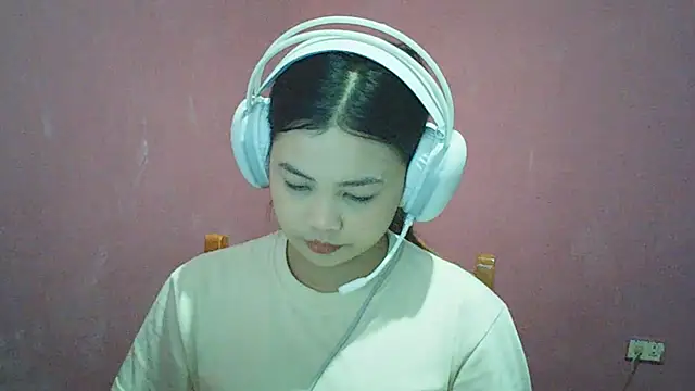 Snapshot of DessertFlower chatting on 21, 5, 2026 DessertFlower online show from 21, 5, 2026