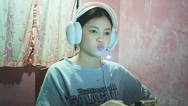 Snapshot of DessertFlower chatting on 26, 4, 2026 DessertFlower online show from 26, 4, 2026