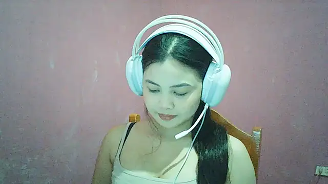 Snapshot of DessertFlower chatting on 22, 5, 2026 DessertFlower online show from 22, 5, 2026