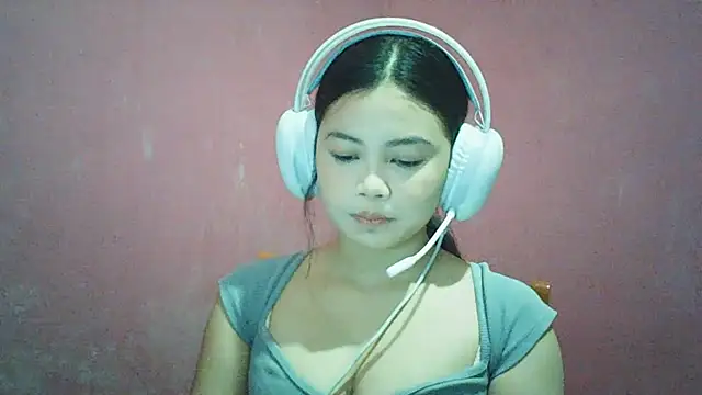 Snapshot of DessertFlower chatting on 3, 6, 2026 DessertFlower online show from 3, 6, 2026