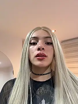 romanovanita online show from 4, 3, 2026