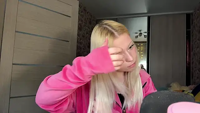 JeneeBIanks online show from 6, 3, 2026