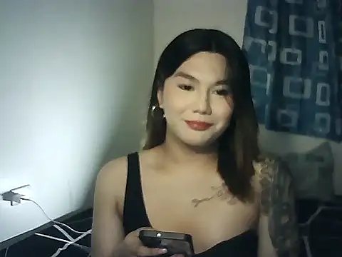 xNaughtymilesx online show from 18, 4, 2026