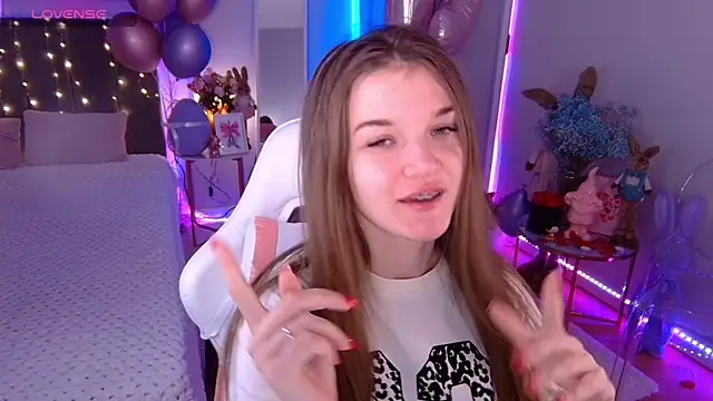 Ann Wood online show from 23, 2, 2026